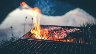 Grill am Campingplatz Camping Österreich Reisekompass