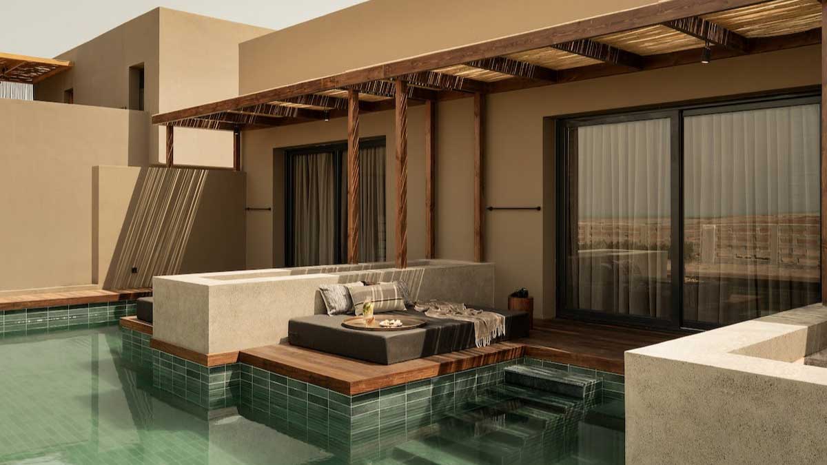 Das Bild zeigt ein Swim-up-zimmer im Casa Cook El Gouna Resort in Ägypten